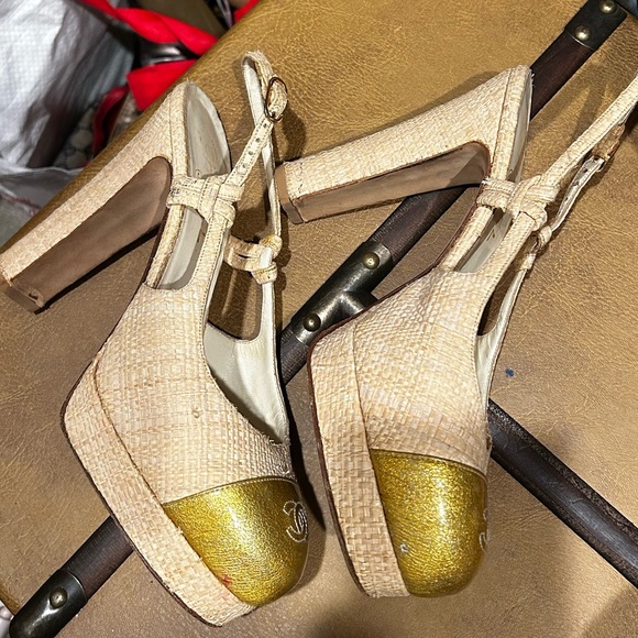 CHANEL size 38 straw sandals. OLIVE AND TAN color - Picture 6 of 7